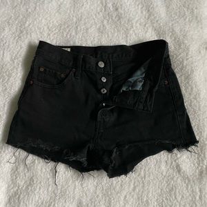 High waisted Levi’s Shorts